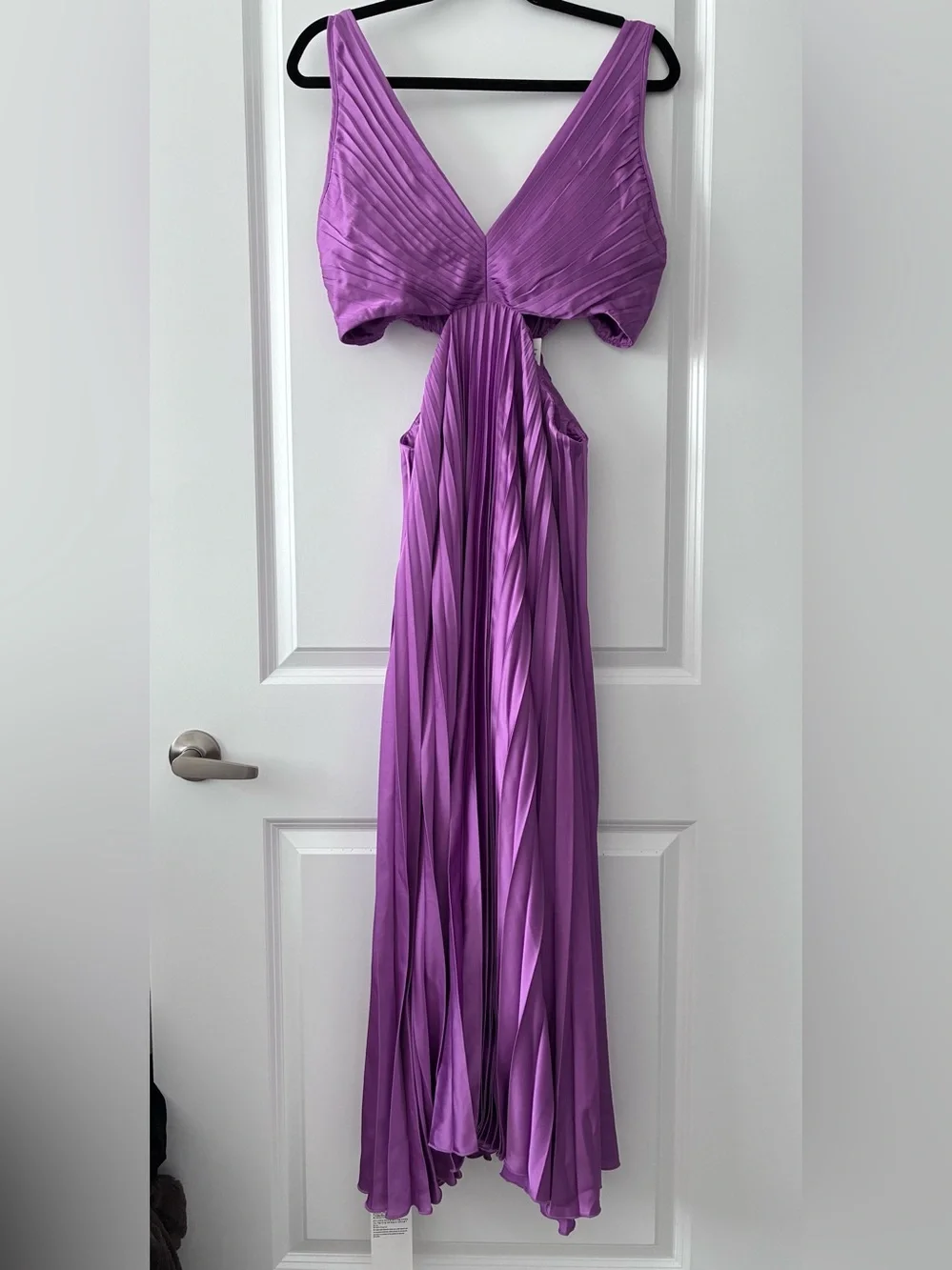 NWT Abercrombie & Fitch Size L Giselle Pleated Cutout Maxi Dress - Picture 3 of 10